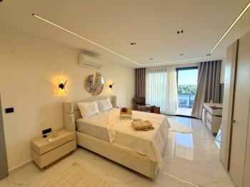 Didim Yeşiltepede Satılık Tam Müstakil Villa
