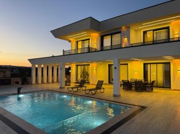 Didim Yeşiltepede Satılık Tam Müstakil Villa