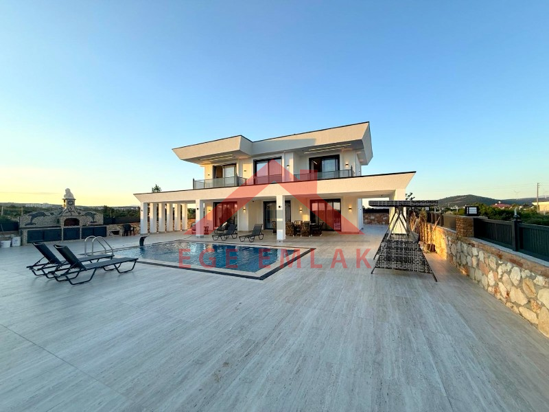 Didim Yeşiltepede Satılık Tam Müstakil Villa