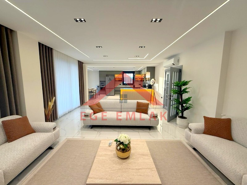 Didim Yeşiltepede Satılık Tam Müstakil Villa