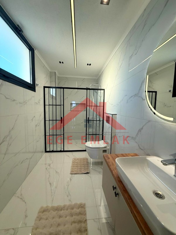 Didim Yeşiltepede Satılık Tam Müstakil Villa