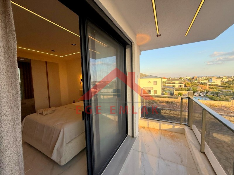 Didim Yeşiltepede Satılık Tam Müstakil Villa