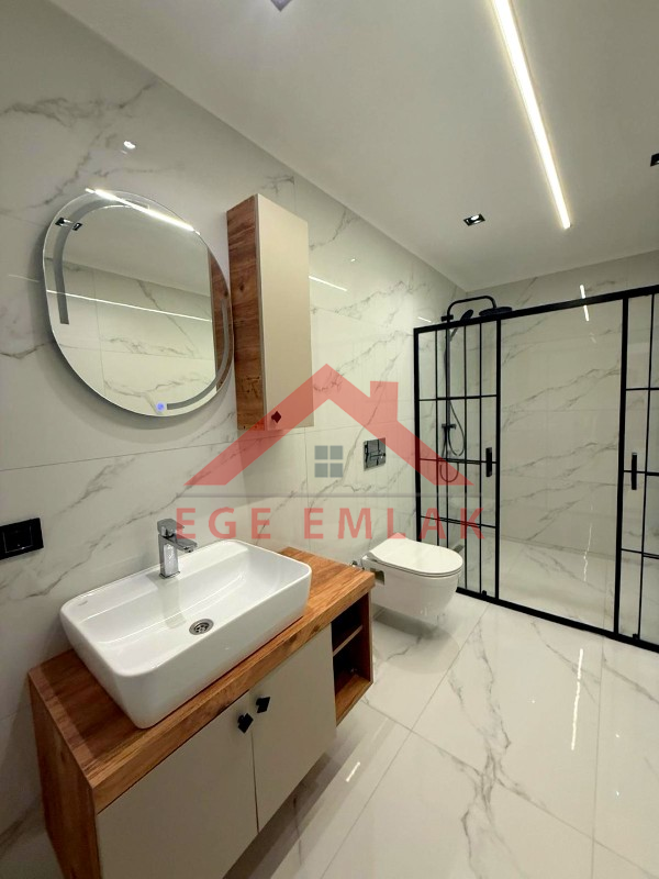 Didim Yeşiltepede Satılık Tam Müstakil Villa