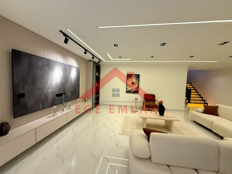 Didim Yeşiltepede Satılık Tam Müstakil Villa