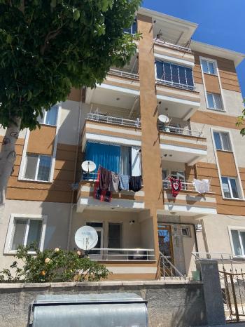 GÜVENAY - ÇORUM ULUKAVAK UBEYDİ GAZİ İLKOKULU CİVARI 3+1 SATILIK DAİRE