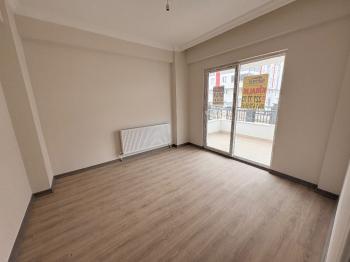 GÜVENAY - ÇORUM GÜLABİBEY MAH. MEVLANA İLKOKULU CİVARI 2+1 SATILIK DAİRE