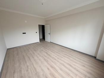 GÜVENAY - ÇORUM GÜLABİBEY MAH. MEVLANA İLKOKULU CİVARI 2+1 SATILIK DAİRE