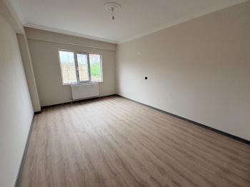 GÜVENAY - ÇORUM GÜLABİBEY MAH. MEVLANA İLKOKULU CİVARI 2+1 SATILIK DAİRE