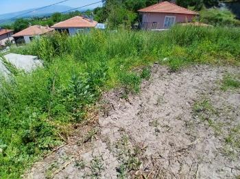 GÜVENAY - ÇORUM BURUNKÖY'DE SATILIK 500 M2 BAHÇE