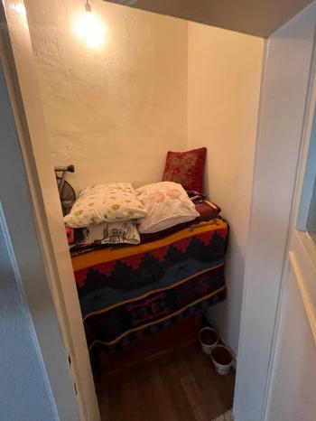 SEVİLLER MAHALLESİNDE HAL BÖLGESİNDE SATILIK 3+1 DAİRE