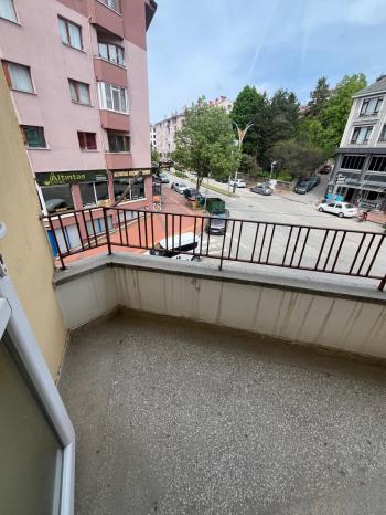 SEVİLLER MAHALLESİNDE HAL BÖLGESİNDE SATILIK 3+1 DAİRE