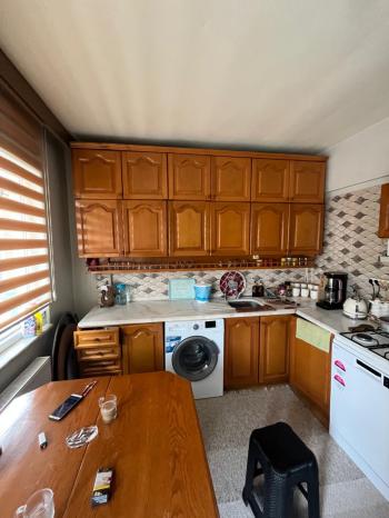 SEVİLLER MAHALLESİNDE HAL BÖLGESİNDE SATILIK 3+1 DAİRE