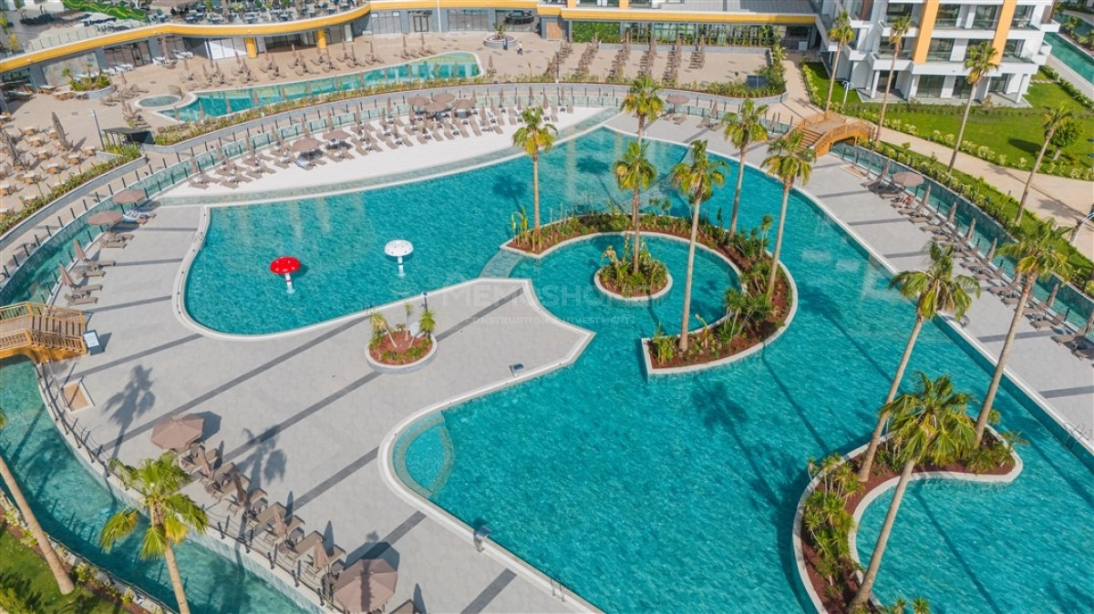 Luxury 1+1 Apartment Near Beach
