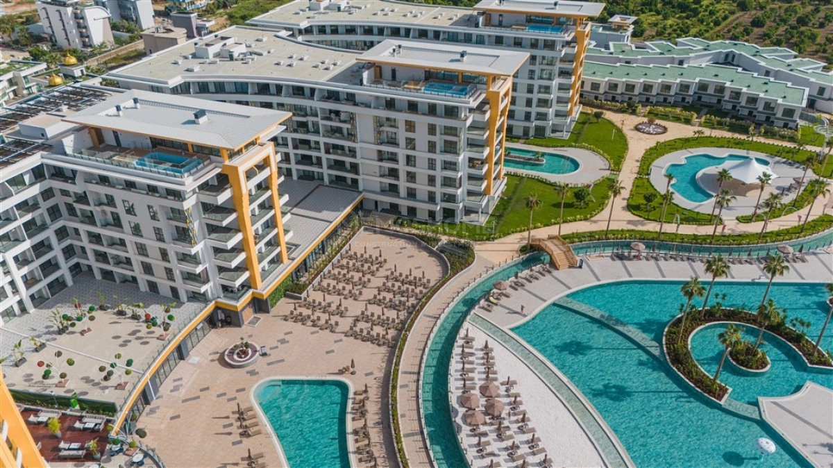 Luxury 1+1 Apartment Near Beach