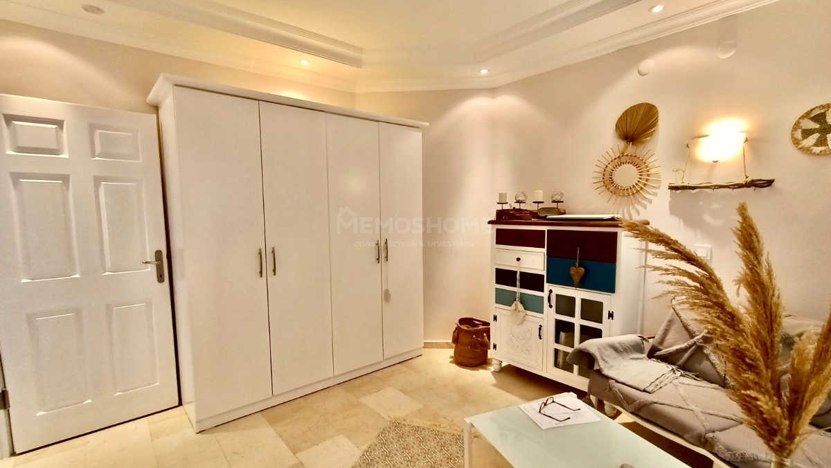 Kargıcak'ta Deniz Manzaralı Lüks Villa