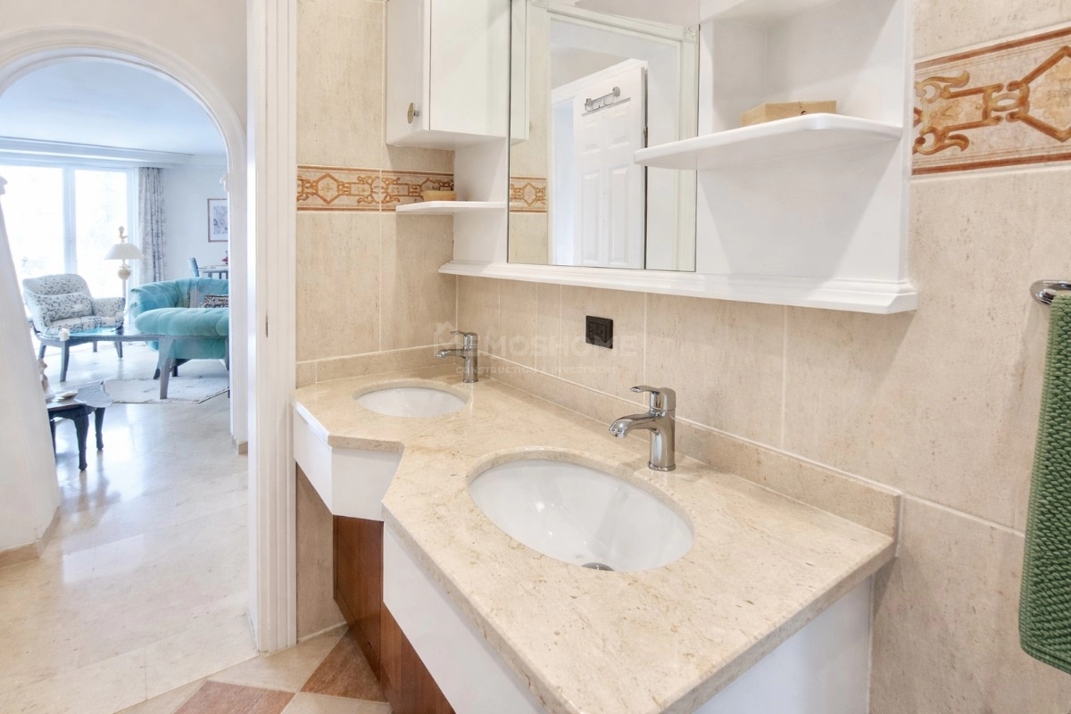 Kargıcak'ta Deniz Manzaralı Lüks Villa
