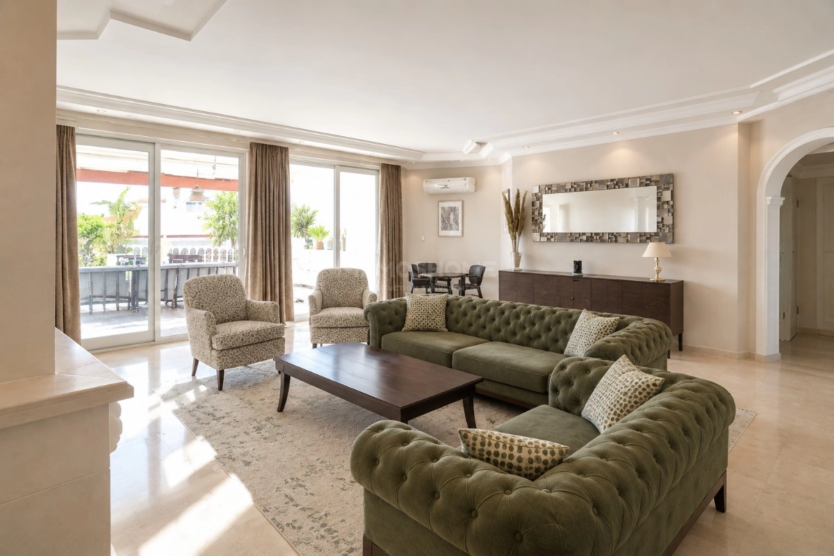 Kargıcak'ta Deniz Manzaralı Lüks Villa