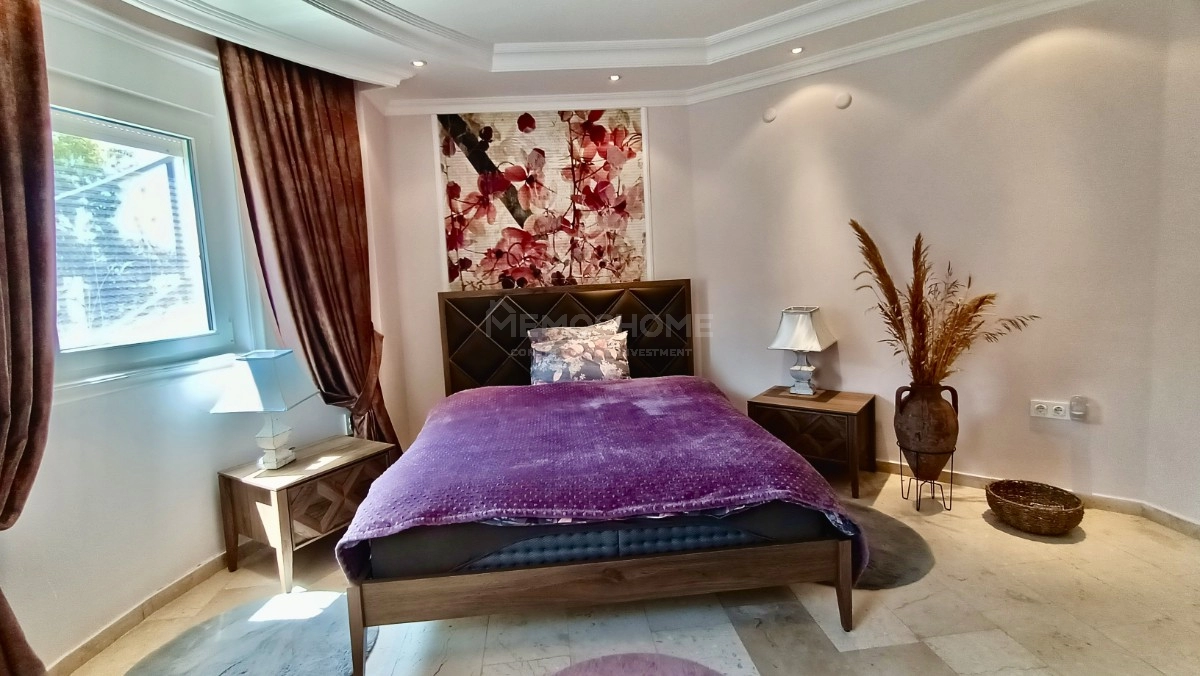 Kargıcak'ta Deniz Manzaralı Lüks Villa