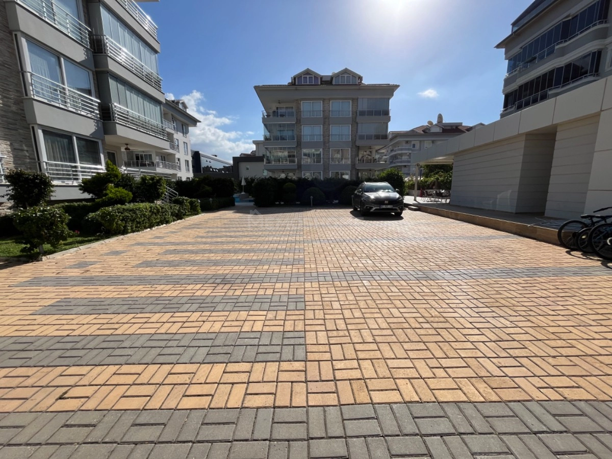 Modernes Wohnen im Aqua Garden Oba