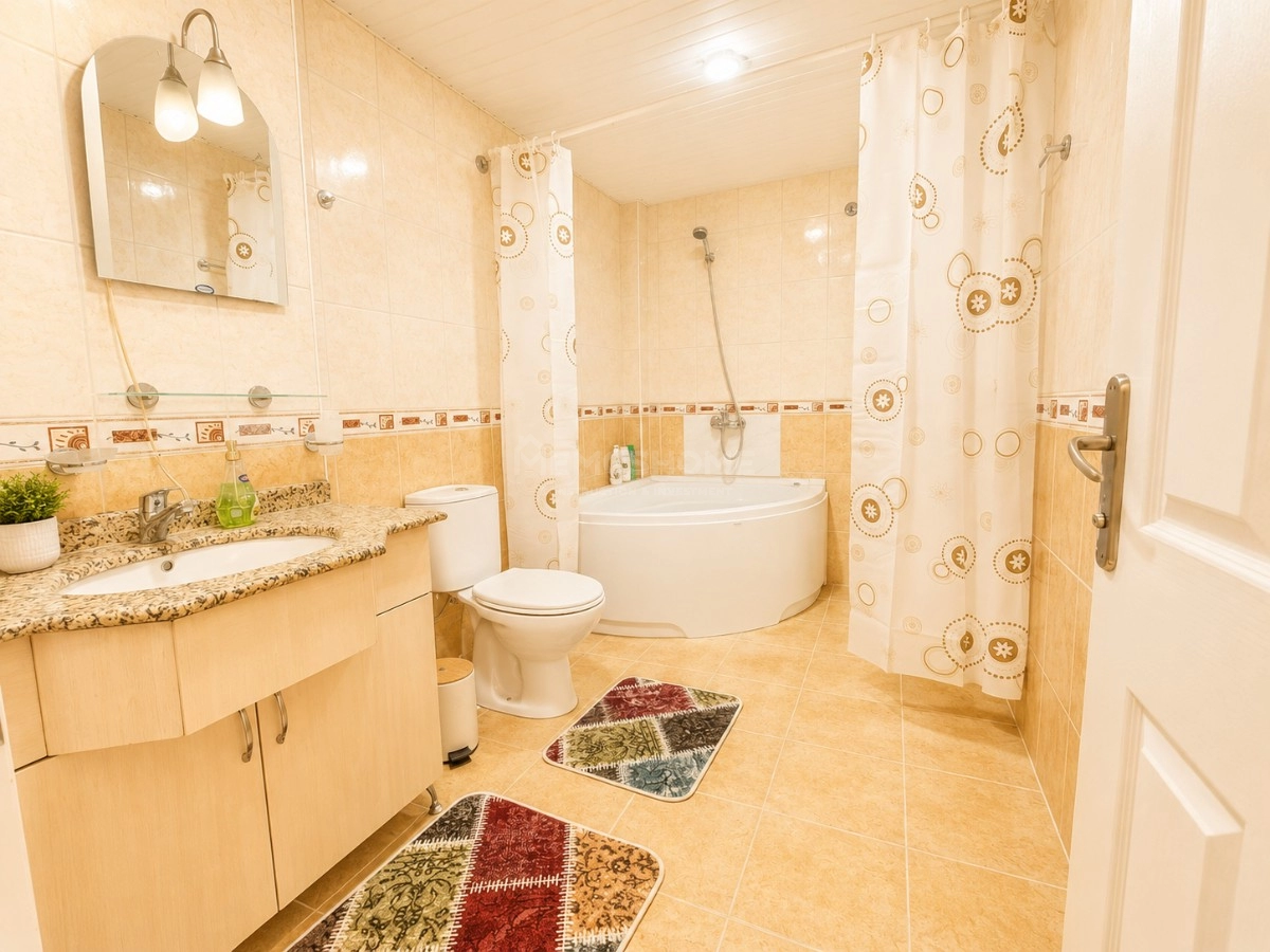 Spacious 2+1 Apartment In Obagol