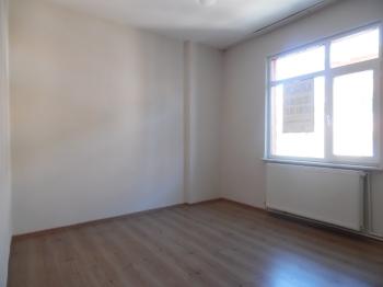 ÇORLUDA KİRALIK 3+1 DAİRE 