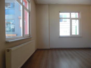ÇORLUDA KİRALIK 3+1 DAİRE 
