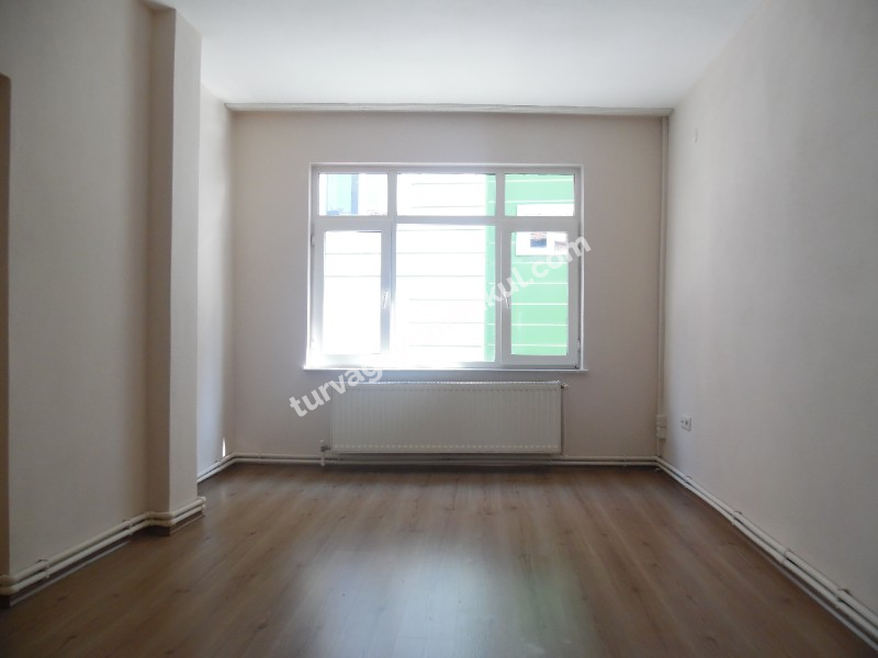 ÇORLUDA KİRALIK 3+1 DAİRE 