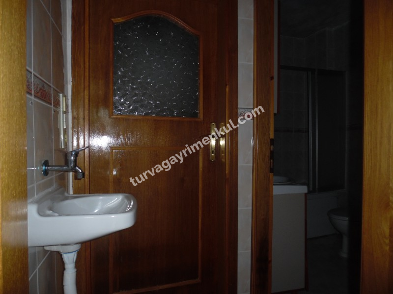 ÇORLUDA KİRALIK 3+1 DAİRE 