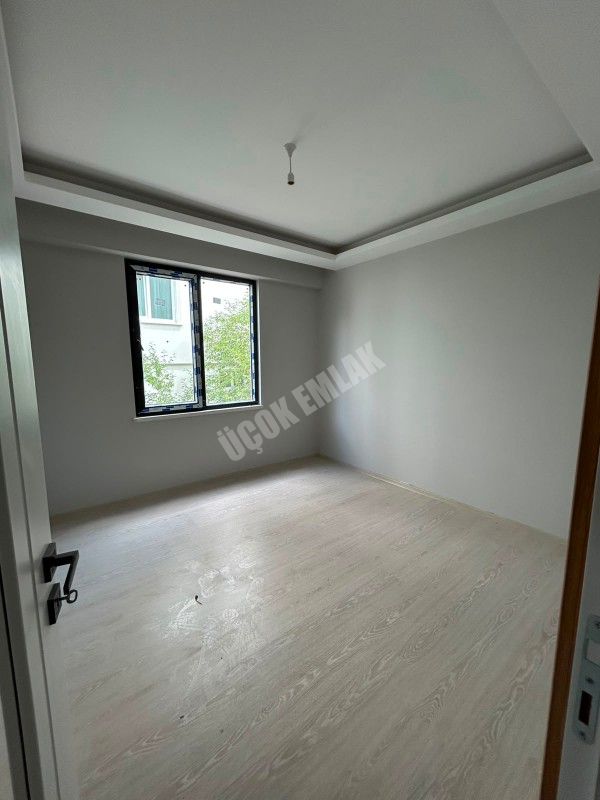 AFYON ÜÇOK EMLAKTAN MAREŞAL F. ÇAKMAK MAH SIFIR EBEBYN BANYOLU 3+1 110M² SATILIK DAİRE 