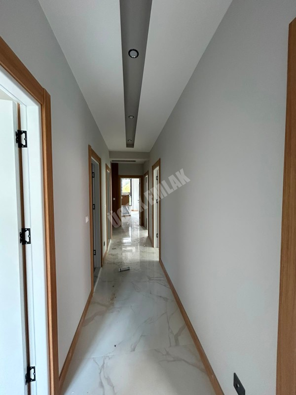 AFYON ÜÇOK EMLAKTAN MAREŞAL F. ÇAKMAK MAH SIFIR EBEBYN BANYOLU 3+1 110M² SATILIK DAİRE 