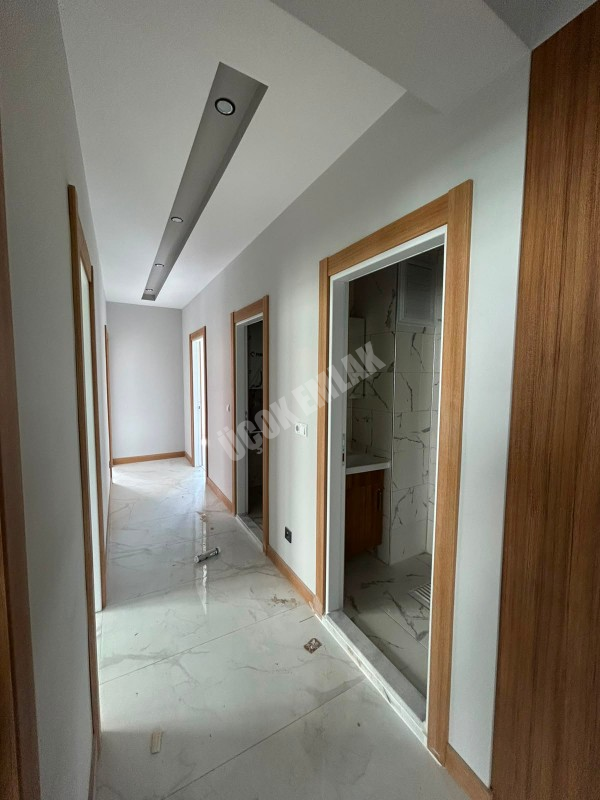 AFYON ÜÇOK EMLAKTAN MAREŞAL F. ÇAKMAK MAH SIFIR EBEBYN BANYOLU 3+1 110M² SATILIK DAİRE 