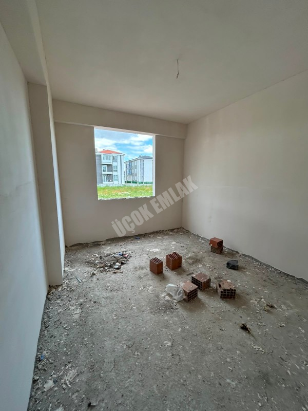 AFYYON ÜÇOK EMLAKTAN MAREŞAL F. ÇAKMAK MAH 2+1 SATILIK LÜX DAİRELER 