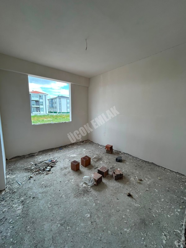 AFYYON ÜÇOK EMLAKTAN MAREŞAL F. ÇAKMAK MAH 2+1 SATILIK LÜX DAİRELER 