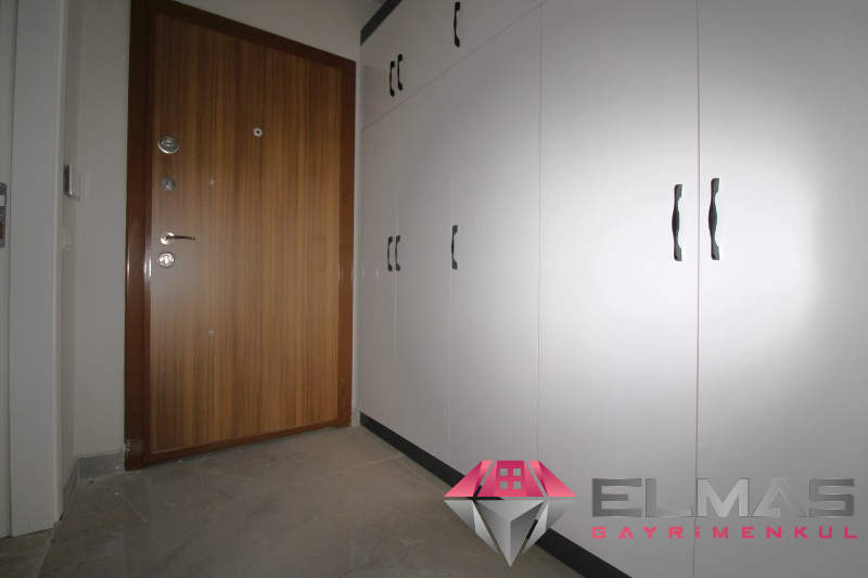Elmas'tan Çukurova Mah. Yeni Otogar Civarı Geniş Doğalgazlı 1+1