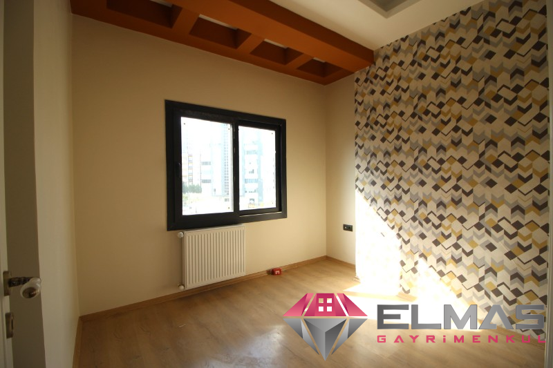 Elmas'tan Merkez’de Havuzlu,İskanlı,Çift Banyo,Süper Lüks Kaçmaz