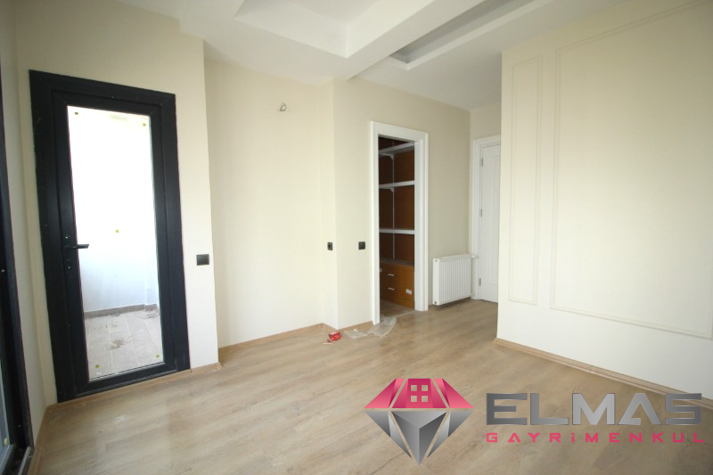 Elmas'tan Merkez’de Havuzlu,İskanlı,Çift Banyo,Süper Lüks Kaçmaz