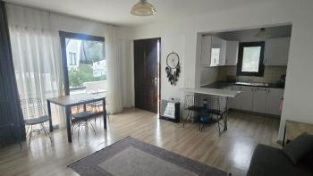 GİRNE ALSANCAK’TA SATILIK 1+1 DAİRE | DENİZE YAKIN KONUM | £85,000