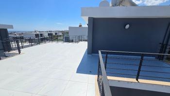 Girne Alsancak'ta 4+1 Tamamı Yeni Esyali - Sıfır Villa
