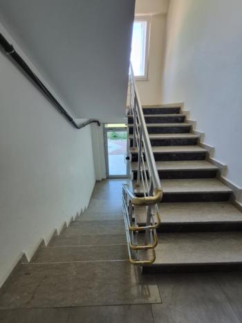 AFYON ÜÇOK EMLAKTAN ALİ İHSAN PAŞA MAH SATILIK SIFIR AYARINDA LÜX 3+1 1 KAT DAİRE