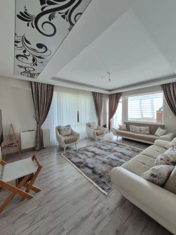 AFYON ÜÇOK EMLAKTAN ALİ İHSAN PAŞA MAH SATILIK SIFIR AYARINDA LÜX 3+1 1 KAT DAİRE