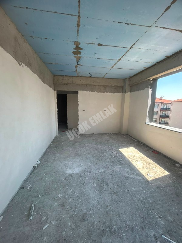AFYON ÜÇOK EMLAKTAN FATİH MAH SATILIK SIFIR LÜX 3+1 DAİRELER