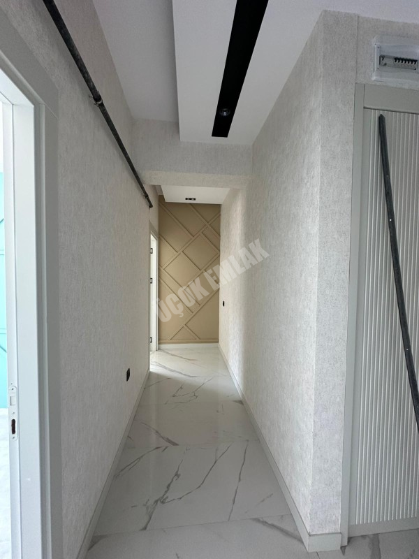 AFYON ÜÇOK EMLAKTAN ALİ ÇETİNKAYA MAH SATILIK 2+1 ARAKAT SIFIR LÜX DAİRE