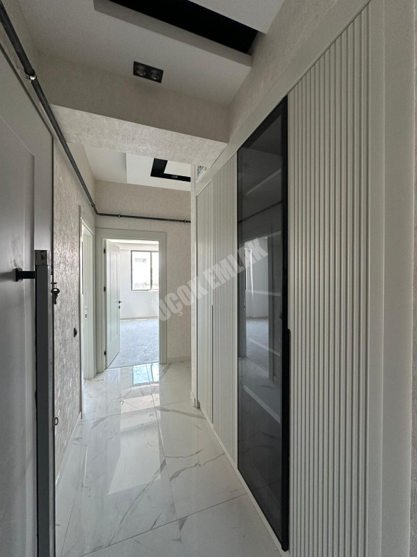 AFYON ÜÇOK EMLAKTAN ALİ ÇETİNKAYA MAH SATILIK 2+1 ARAKAT SIFIR LÜX DAİRE