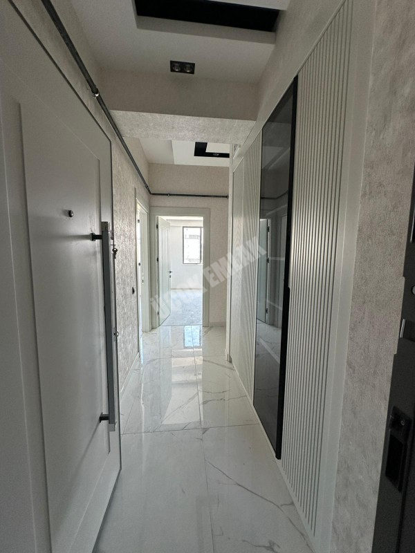 AFYON ÜÇOK EMLAKTAN ALİ ÇETİNKAYA MAH SATILIK 2+1 ARAKAT SIFIR LÜX DAİRE