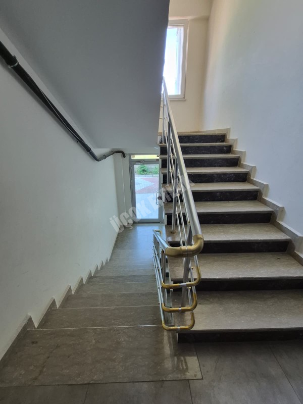 AFYON ÜÇOK EMLAKTAN ALİ İHSAN PAŞA MAH SATILIK SIFIR AYARINDA LÜX 3+1 1 KAT DAİRE
