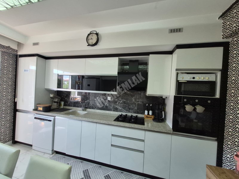 AFYON ÜÇOK EMLAKTAN ALİ İHSAN PAŞA MAH SATILIK SIFIR AYARINDA LÜX 3+1 1 KAT DAİRE