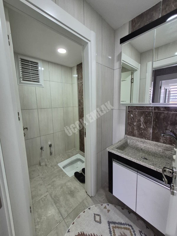 AFYON ÜÇOK EMLAKTAN ALİ İHSAN PAŞA MAH SATILIK SIFIR AYARINDA LÜX 3+1 1 KAT DAİRE