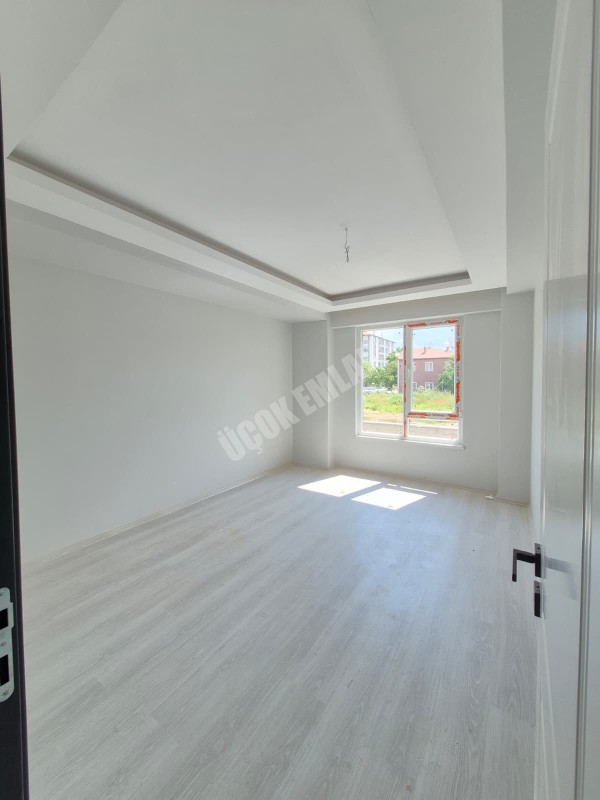 ✷ AFYON ÜÇOK EMLAKTAN YENİCE MAH 2+1 3+1 117M² SATILIK EBEVEYN BANYOLU SIFIR DAİRELER ✷