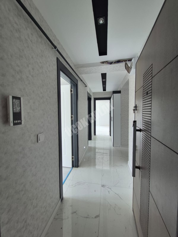 ✷ AFYON ÜÇOK EMLAKTAN YENİCE MAH 2+1 3+1 117M² SATILIK EBEVEYN BANYOLU SIFIR DAİRELER ✷