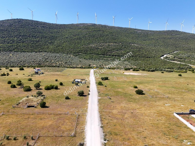 DİDİM BALOVADA SATILIK KÖŞE BAŞI  328M2 ARSA VE 682 ADA 5 PARSELDE 44M2 HİSSE HEDİYELİ 